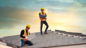 Best Roof Insulation Installation  in Holstein, IA